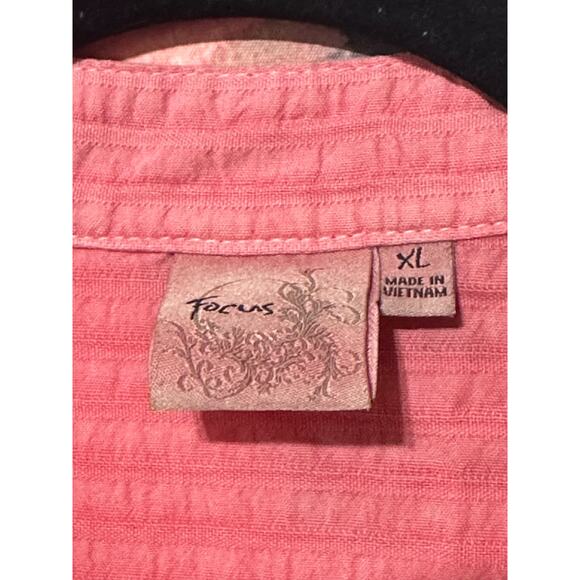 Focus Button Up Pink Shirt - Size XL - Linen Like Lightweight Fabric - Picture 3 of 4